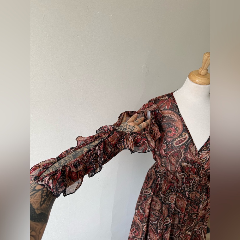 Beautiful Kate + Lily paisley midi dress in rich burgundy, rust, and black tones - Picture 3 of 13
